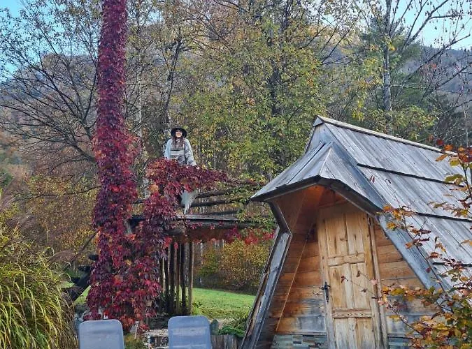 Lepa Lopa Δωμάτια σε οικογενειακή κατοικία