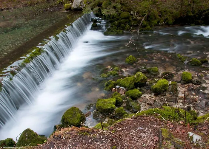 Δωμάτια σε οικογενειακή κατοικία Lepa Lopa Stahovica